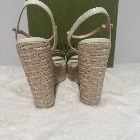 Gucci Cream and Tan Wedge Sandals - Picture 3 of 6